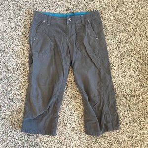 Kuhl capri pants. Size 8.